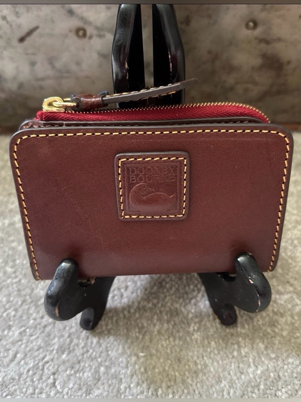 NWT Dooney & Bourke Florentine Wallet in chestnut